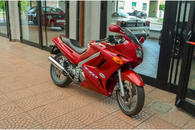 Kawasaki ZZ-R 250